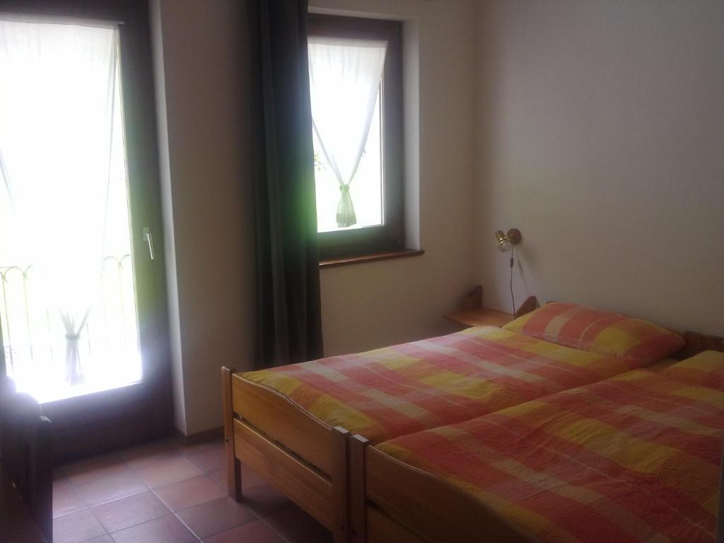 Ristorante Garni Lavizzara Hotel Sornico Екстериор снимка