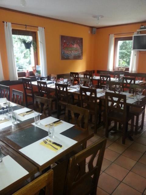 Ristorante Garni Lavizzara Hotel Sornico Екстериор снимка
